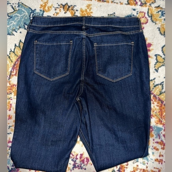 NEW Old Navy High rise Super Skinny - Picture 2 of 6
